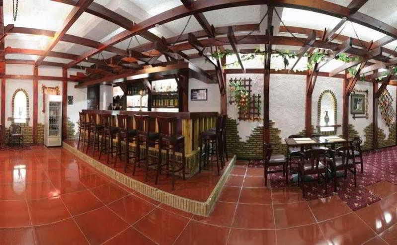 Hotel Asia Samarkand Buitenkant foto