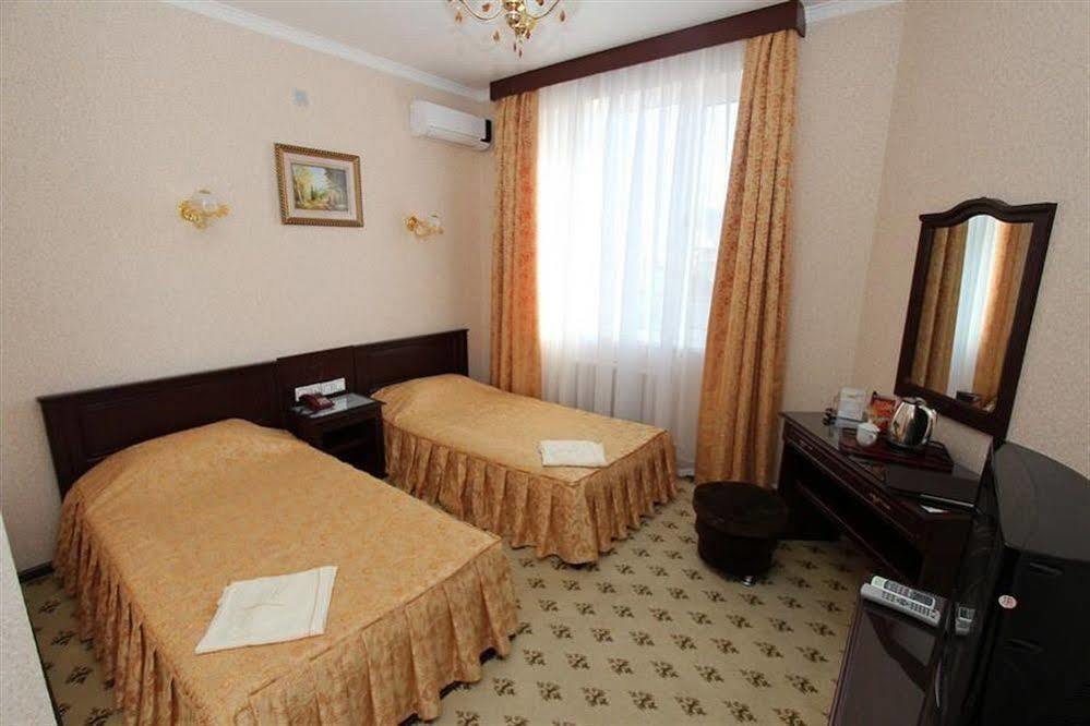 Hotel Asia Samarkand Buitenkant foto
